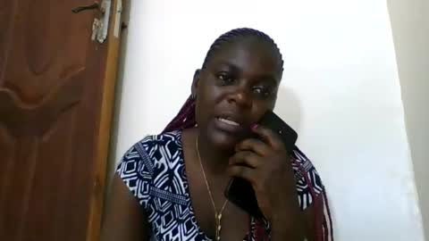 Snapshot of sweetdarkskin chatting on 05/25/26, 05:02 CLARIS online show from 05/25/26, 05:02