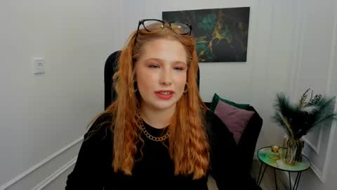 sweetdaylight online show from 05/03/26, 07:20
