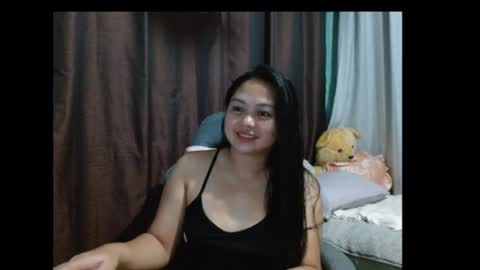 Snapshot of sweetdemurelady chatting on 06/26/26, 02:21 Lynn online show from 06/26/26, 02:21