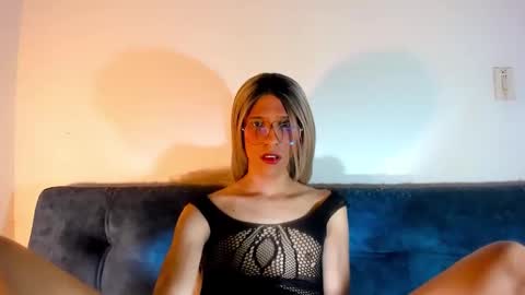 Amelia online show from 03/06/25, 06:05