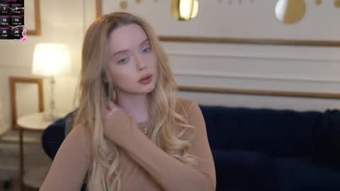 Amelia online show from 11/19/25, 11:43