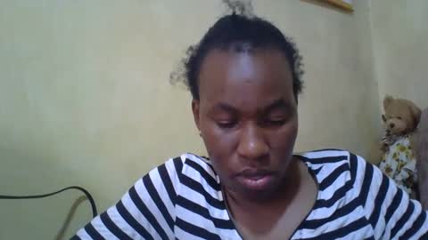 sweetdiva2012 online show from 02/02/25, 09:08