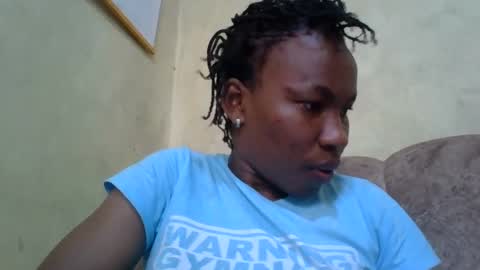 sweetdiva2012 online show from 02/11/25, 07:12