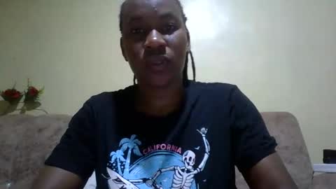 sweetdiva2012 online show from 02/08/26, 02:48