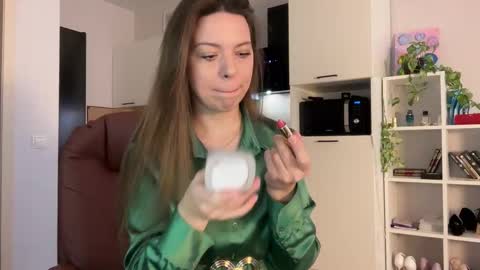 Vicktorious online show from 02/13/26, 01:51