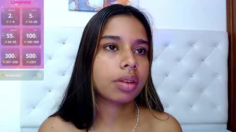 Snapshot of sweetebony_20 chatting on 10/01/25, 05:13 Gabriela online show from 10/01/25, 05:13