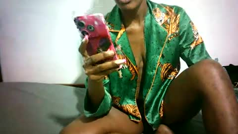 Snapshot of sweetebony_50 chatting on 07/13/26, 10:07 sweetebony_50 online show from 07/13/26, 10:07