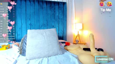 Snapshot of sweetebony_69 chatting on 01/25/25, 03:30 Mia online show from 01/25/25, 03:30