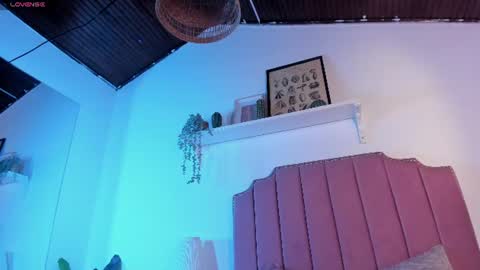 Sofia or Sofi  online show from 07/03/26, 10:05