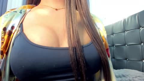 sweetest_one4 online show from 12/21/25, 01:18