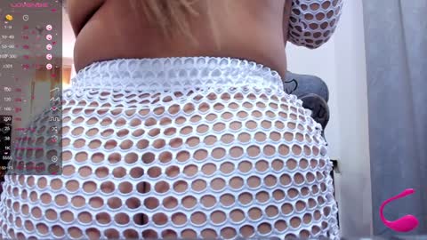 Fabiana online show from 01/13/25, 02:11