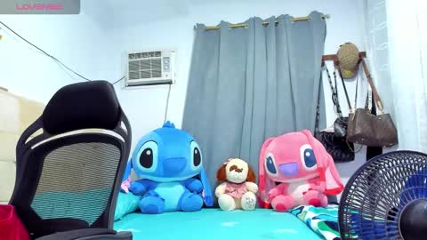 Fabiana online show from 12/14/25, 04:18