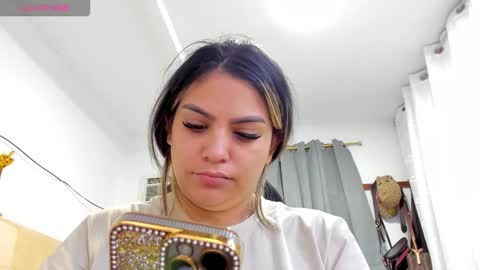 Snapshot of sweetfabianaxl chatting on 12/23/25, 03:37 Fabiana online show from 12/23/25, 03:37