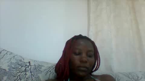 Snapshot of sweetfel chatting on 09/21/25, 03:02 sweetfel online show from 09/21/25, 03:02