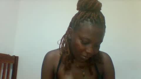 Snapshot of sweetfel chatting on 02/18/26, 07:21 sweetfel online show from 02/18/26, 07:21