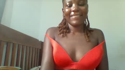 Snapshot of sweetfel chatting on 03/06/26, 08:00 sweetfel online show from 03/06/26, 08:00