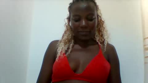 Snapshot of sweetfel chatting on 04/01/26, 08:15 sweetfel online show from 04/01/26, 08:15