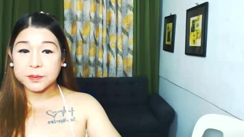 Snapshot of sweetflavor4uxxx chatting on 12/19/24, 05:07 GoddessAira4uTS online show from 12/19/24, 05:07