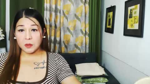 Snapshot of sweetflavor4uxxx chatting on 01/06/25, 12:13 GoddessAira4uTS online show from 01/06/25, 12:13