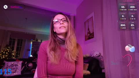 Snapshot of sweetgattina chatting on 12/10/24, 09:43 Sweet Gattina online show from 12/10/24, 09:43