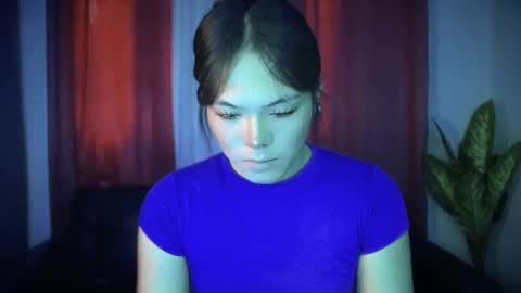 Ayesha online show from 10/11/25, 12:21