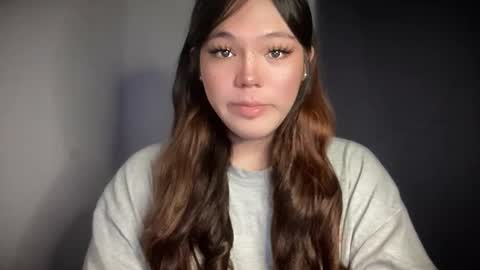 Ayesha online show from 12/14/25, 02:39