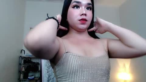 Snapshot of sweetgirl_mayxx chatting on 09/23/25, 06:38 May online show from 09/23/25, 06:38