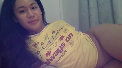 Snapshot of sweetgirllucy24xx chatting on 06/03/26, 07:41 sweetgirllucy24xx online show from 06/03/26, 07:41