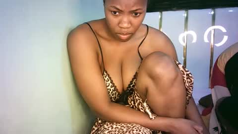 Snapshot of sweetgirltasha chatting on 10/25/25, 10:56 sweet tasha online show from 10/25/25, 10:56