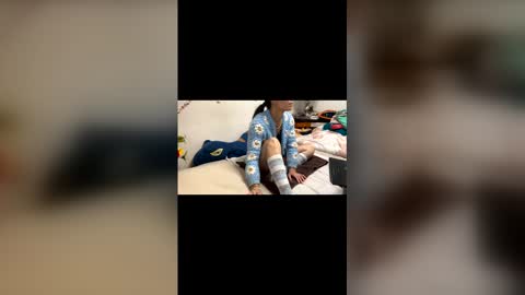 sweethanajapan online show from 12/18/25, 12:22