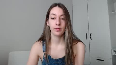 Emma  online show from 03/04/25, 08:24