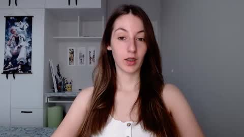 Emma  online show from 09/17/25, 06:15