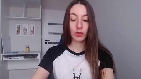 Emma  online show from 02/04/26, 08:31