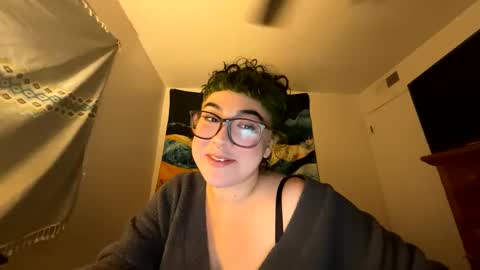 sweetheatannie online show from 12/13/24, 04:22