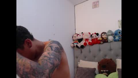 Snapshot of sweethoney22_ chatting on 02/02/25, 03:10 Sabrina y Eliot online show from 02/02/25, 03:10