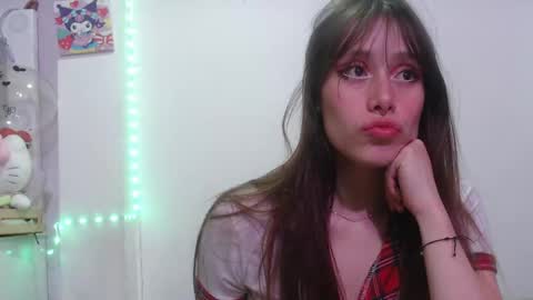 Snapshot of sweethoney22_ chatting on 11/10/25, 07:18 Sabrina y Eliot online show from 11/10/25, 07:18