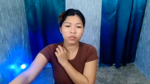Snapshot of sweethoney_abbey chatting on 06/04/26, 06:14 sweethoney_abbey online show from 06/04/26, 06:14
