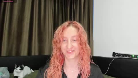 Snapshot of sweethornytanya chatting on 04/27/26, 02:42 sweethornytanya online show from 04/27/26, 02:42