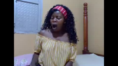 Snapshot of sweetib1 chatting on 01/13/25, 06:16 sweetib1 online show from 01/13/25, 06:16