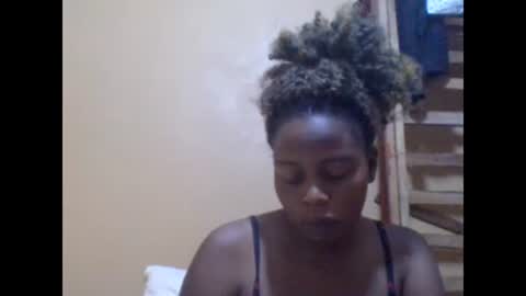 Snapshot of sweetib1 chatting on 03/04/25, 05:32 sweetib1 online show from 03/04/25, 05:32