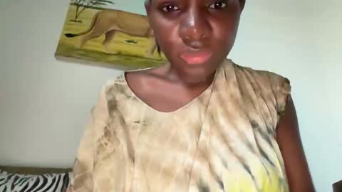 sweetie224 online show from 09/21/25, 02:51