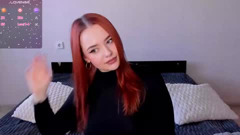 Snapshot of sweetie_candy_ chatting on 12/07/24, 12:02 Hannah online show from 12/07/24, 12:02