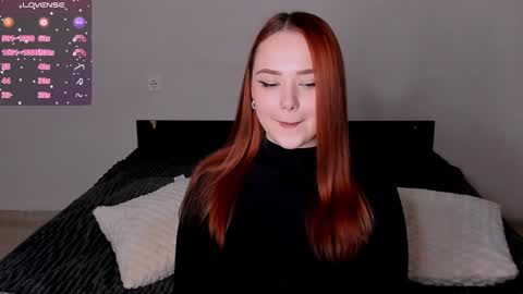 Snapshot of sweetie_candy_ chatting on 12/13/24, 03:21 Hannah online show from 12/13/24, 03:21