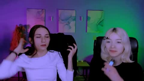 Chloe online show from 03/24/26, 09:47