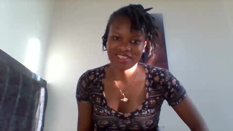 sweetie lee online show from 12/15/25, 04:28