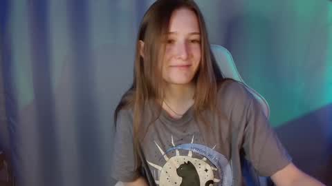 Annie online show from 01/11/25, 08:32