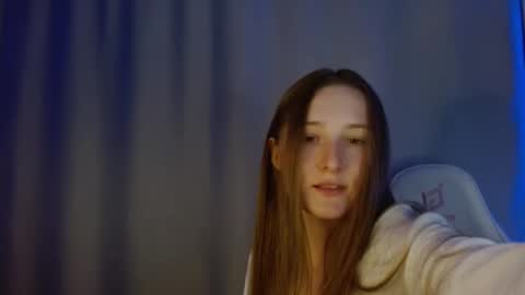 Annie online show from 09/10/25, 07:25