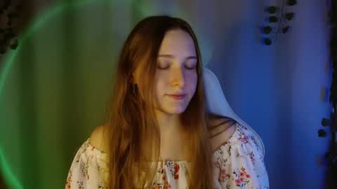 Annie online show from 09/28/25, 09:31