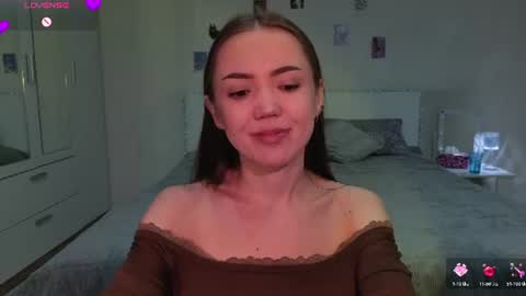 Snapshot of sweetieee_kira chatting on 06/29/26, 01:22 sweetieee_kira online show from 06/29/26, 01:22