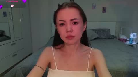 Snapshot of sweetieee_kira chatting on 07/07/26, 04:48 sweetieee_kira online show from 07/07/26, 04:48